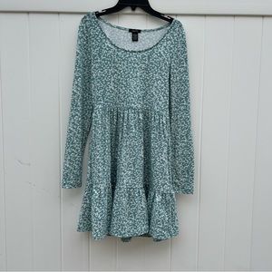 Rue21 long sleeve floral dress